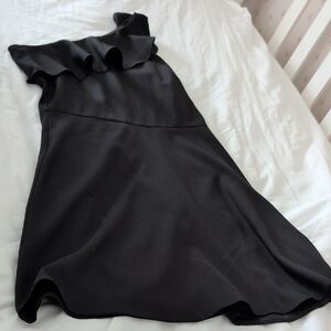 banana republic black one shoulder dress Black One-Shoulder Midi Dress